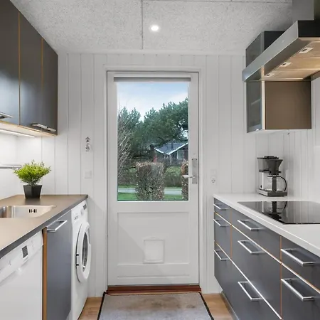 Ridvan - 500m From The Sea In Western Jutland By Interhome * Blåvand